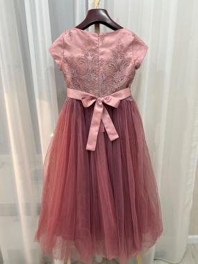 Платья на девочку