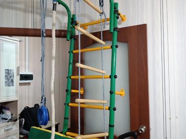 Спортивные товары