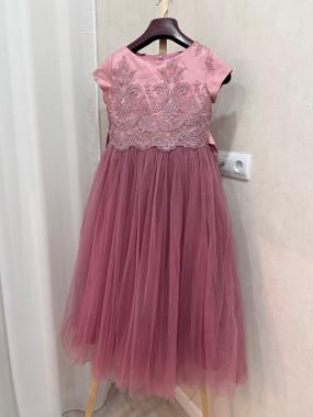 Платья на девочку